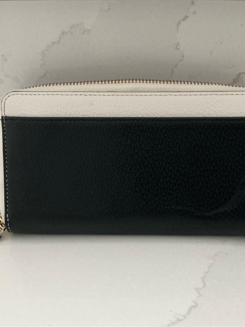 Kate Spade New York Two-Tone Black and White Zip Wallet - Picture 2 of 3